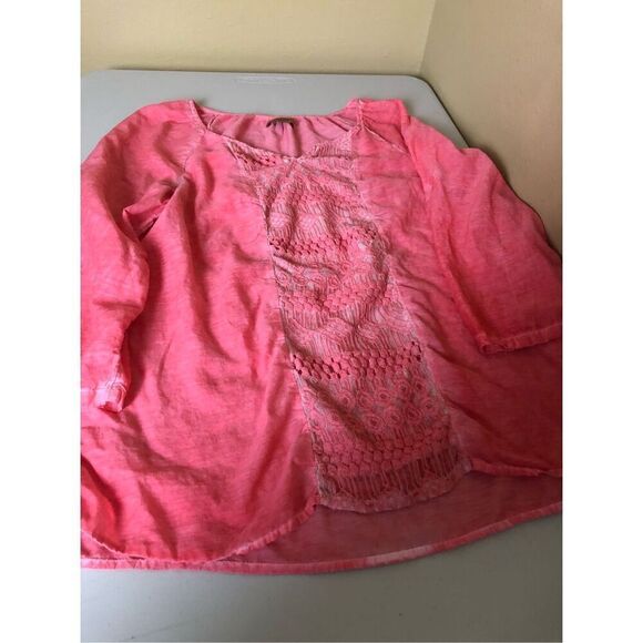 Valerie Stevens coral pink crochet front panel  blouse SZ M - Picture 12 of 12